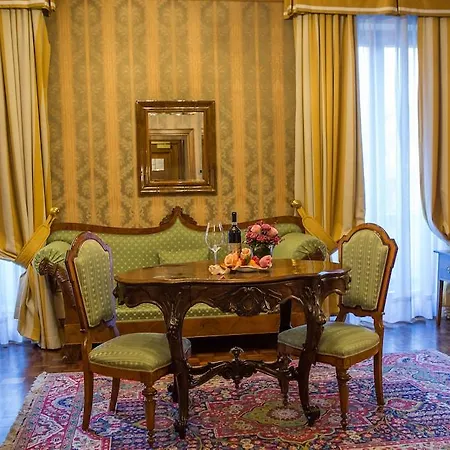 Due Torri Otel 5*